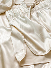 Load image into Gallery viewer, Amber