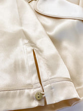 Load image into Gallery viewer, Amber